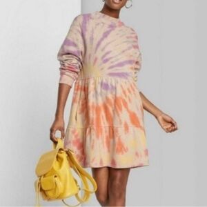 Tie-Dye Long Sleeve Dress